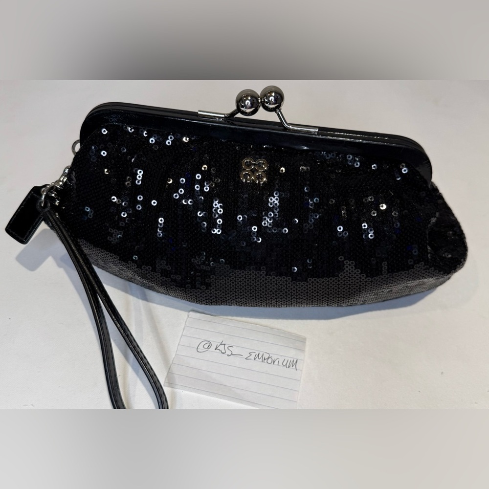 Coach Julia Limited Edition Black Sequin Kiss Lock Clutch 2011 44475 EUC - Picture 3 of 10